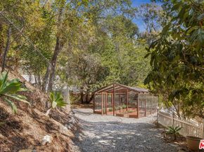 11349 Canton Drive, Studio City CA 91604