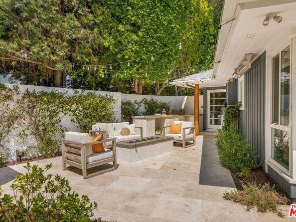 11349 Canton Drive, Studio City CA 91604