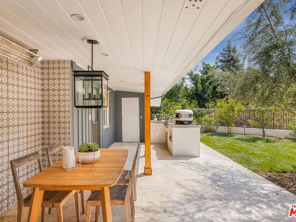 11349 Canton Drive, Studio City CA 91604