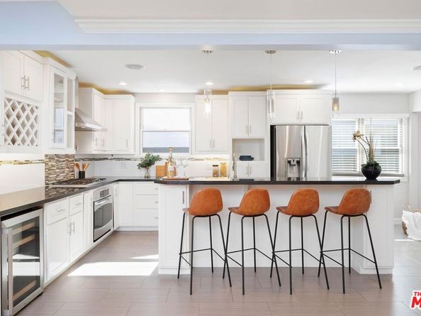 6134 Longridge Avenue, Van Nuys CA 91401