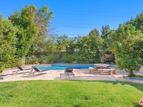 6134 Longridge Avenue, Van Nuys CA 91401