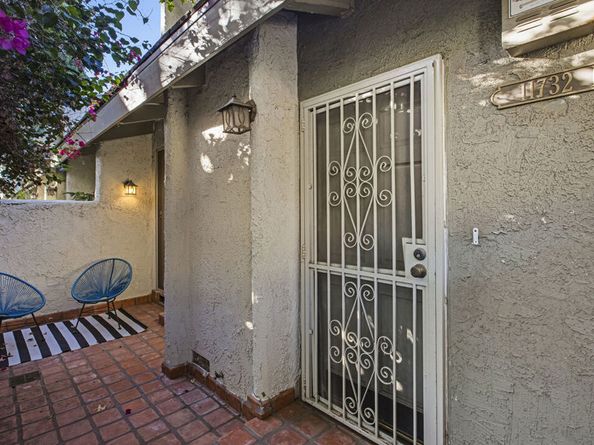 11732 Moorpark Street I, Studio City CA 91604