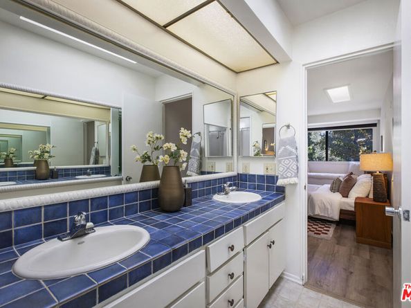 11732 Moorpark Street I, Studio City CA 91604