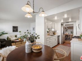 11732 Moorpark Street I, Studio City CA 91604