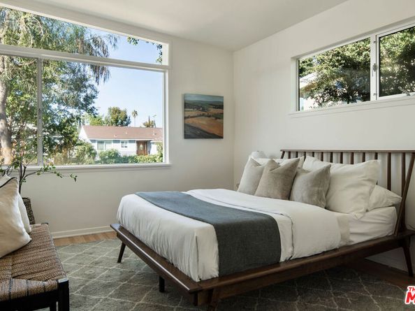 6006 Babbitt Avenue, Encino CA 91316