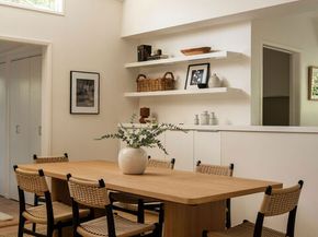 6006 Babbitt Avenue, Encino CA 91316