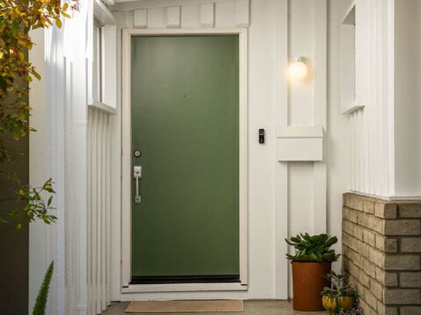 6006 Babbitt Avenue, Encino CA 91316