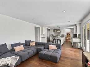 3804 Vista Linda Drive, Encino CA 91316