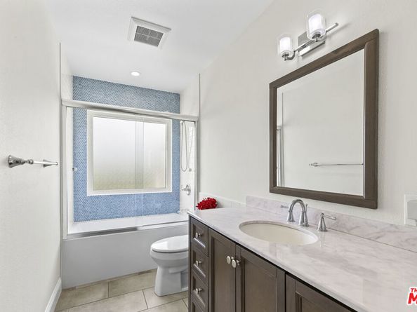 3804 Vista Linda Drive, Encino CA 91316