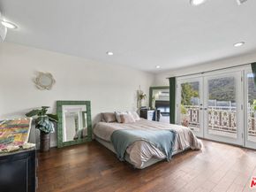 3804 Vista Linda Drive, Encino CA 91316