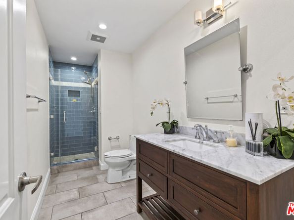 3804 Vista Linda Drive, Encino CA 91316