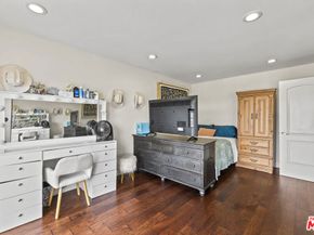 3804 Vista Linda Drive, Encino CA 91316