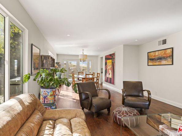 3804 Vista Linda Drive, Encino CA 91316