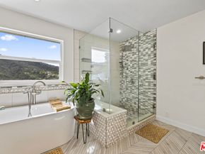 3804 Vista Linda Drive, Encino CA 91316