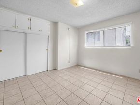 4956 Romaine Street, Los Angeles CA 90029