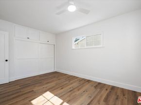 7045 Varna Avenue, North Hollywood CA 91605