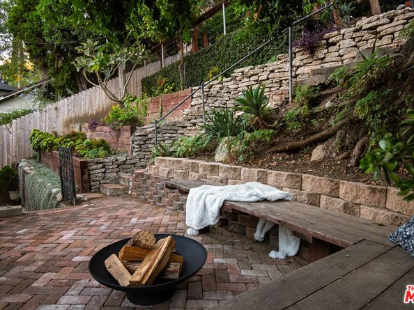 301 Museum Drive, Los Angeles CA 90065