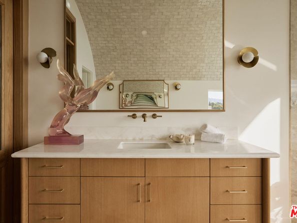 873 Berkeley Street, Santa Monica CA 90403