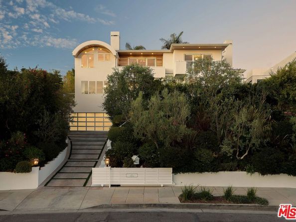 873 Berkeley Street, Santa Monica CA 90403