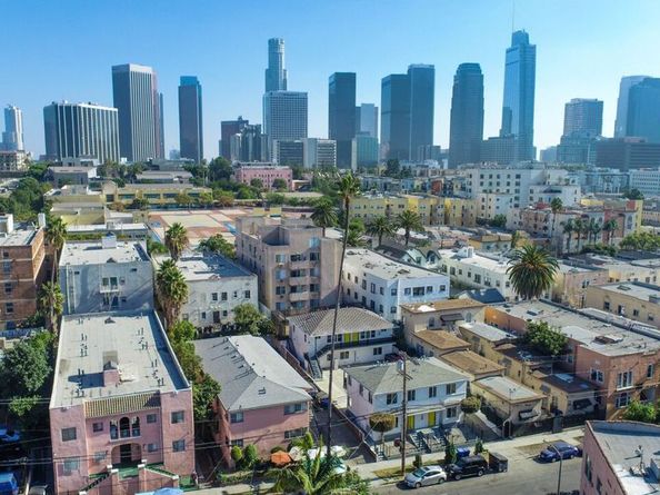 318 Columbia Avenue, Los Angeles CA 90017
