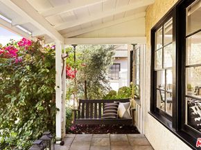 13128 Hartsook Street, Sherman Oaks CA 91423