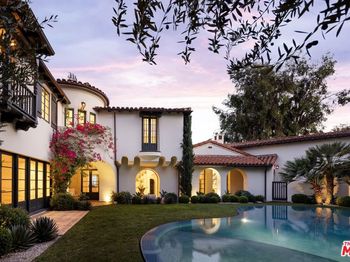 4048 Farmouth Drive