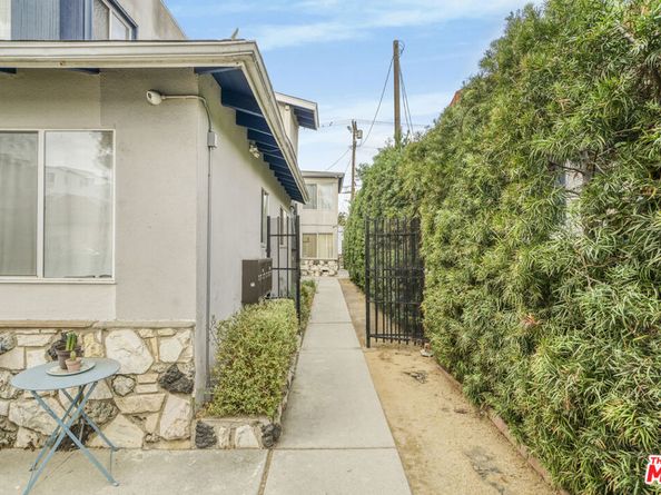 3005 S Normandie Avenue, Los Angeles CA 90007