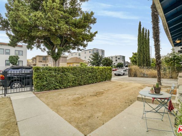 3005 S Normandie Avenue, Los Angeles CA 90007