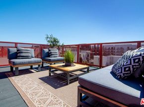 1140 N Formosa Avenue 9, West Hollywood CA 90046
