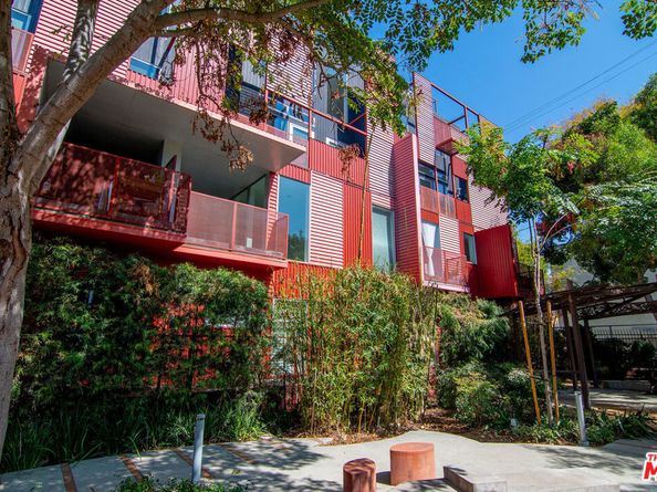 1140 N Formosa Avenue 9, West Hollywood CA 90046