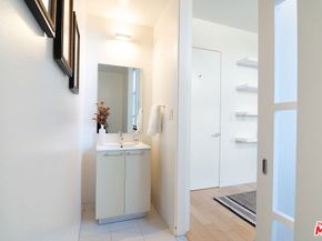 1140 N Formosa Avenue 9, West Hollywood CA 90046