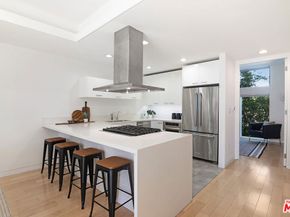 1140 N Formosa Avenue 9, West Hollywood CA 90046