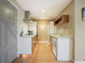 8001 Redlands Street 207, Playa Del Rey CA 90293