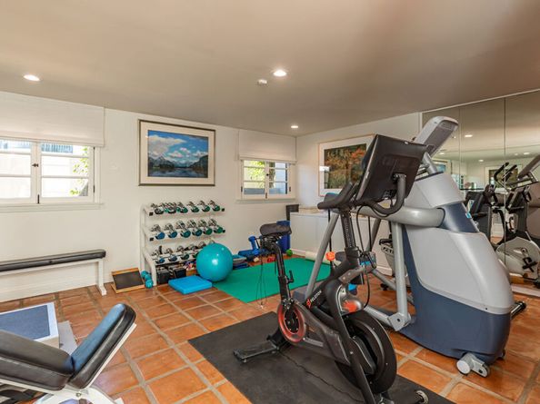 365 Comstock Avenue, Los Angeles CA 90024
