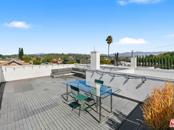 3288 N Canary Way, Los Angeles CA 90065