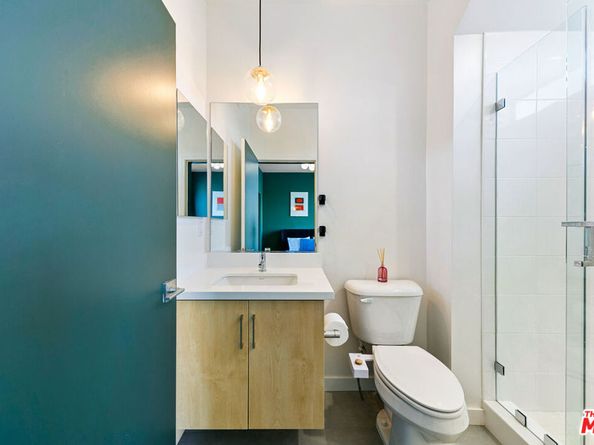 3288 N Canary Way, Los Angeles CA 90065