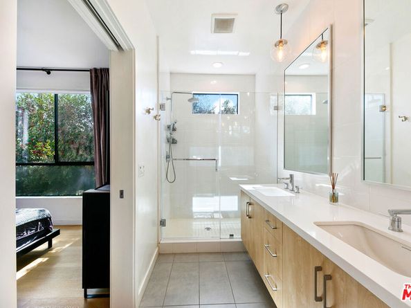 3288 N Canary Way, Los Angeles CA 90065