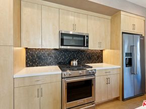 3288 N Canary Way, Los Angeles CA 90065