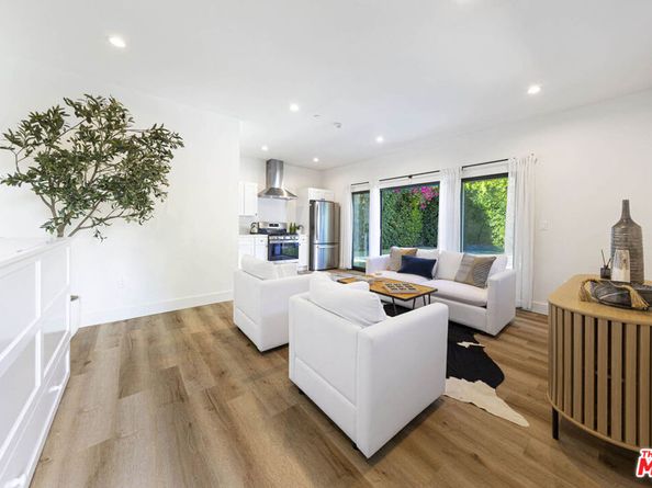 123 S Kilkea Drive, Los Angeles CA 90048