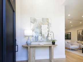 123 S Kilkea Drive, Los Angeles CA 90048