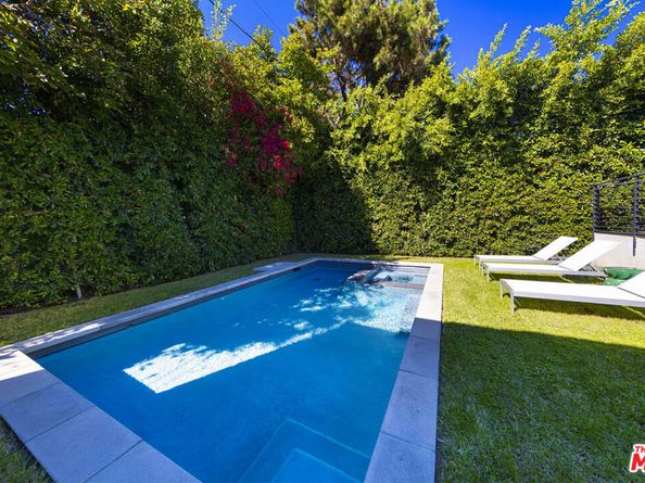 123 S Kilkea Drive, Los Angeles CA 90048