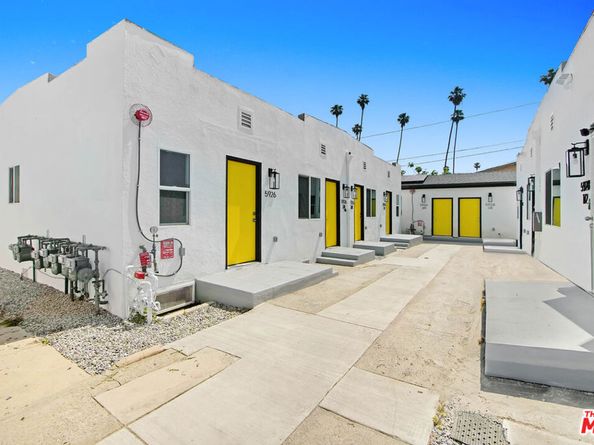 5926 S Hoover Street, Los Angeles CA 90044