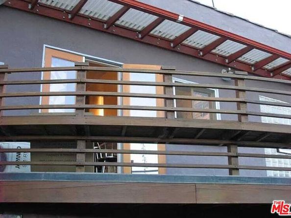 2330 W 2nd Street, Los Angeles CA 90057