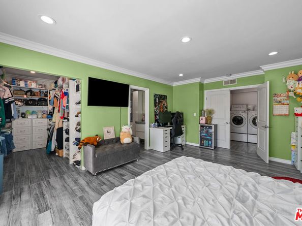 20741 Tulsa Street, Chatsworth CA 91311