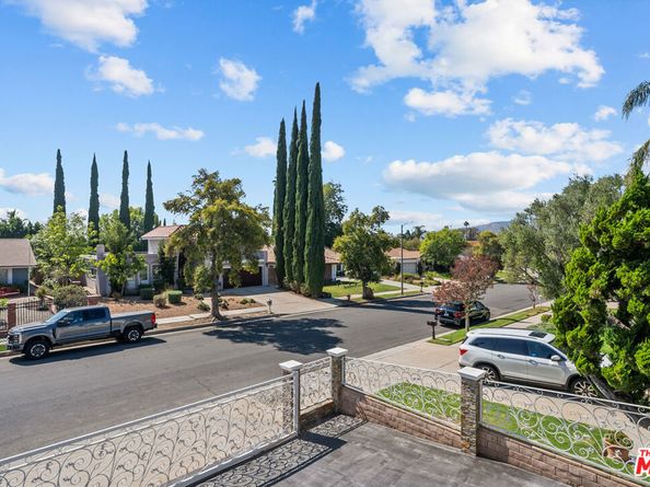 20741 Tulsa Street, Chatsworth CA 91311
