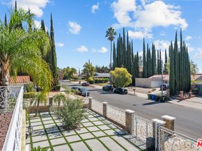 20741 Tulsa Street, Chatsworth CA 91311