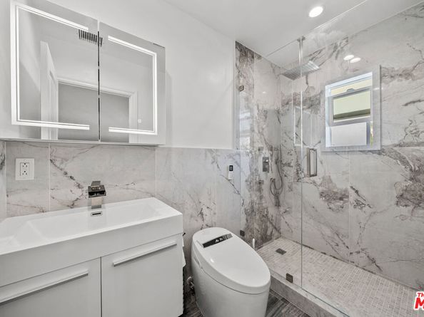 20741 Tulsa Street, Chatsworth CA 91311