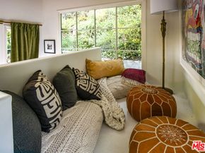 8027 Willow Glen Road, Los Angeles CA 90046