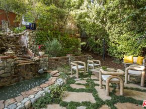 8027 Willow Glen Road, Los Angeles CA 90046