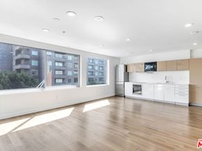 901 S Flower Street 408, Los Angeles CA 90015